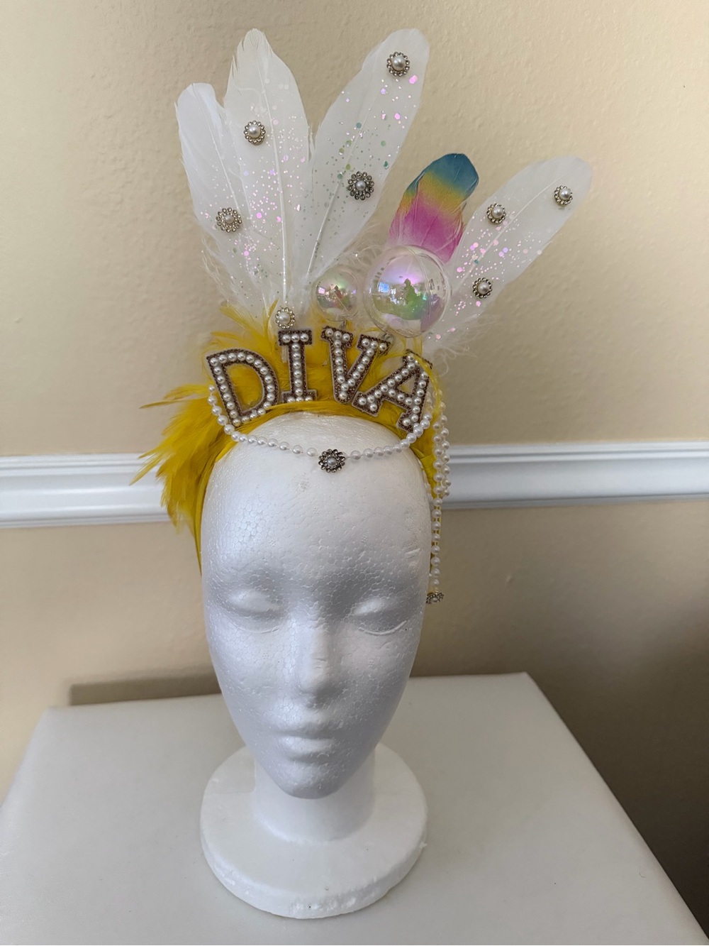 Yellow Feather 'DIVA' Headpiece with White Feathers & Iridescent Accent
